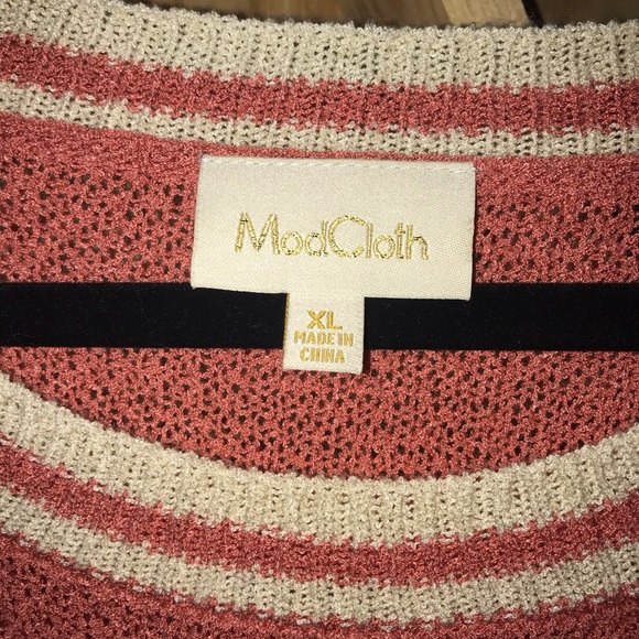 ModCloth Knitted Crop Top - Picture 3 of 4
